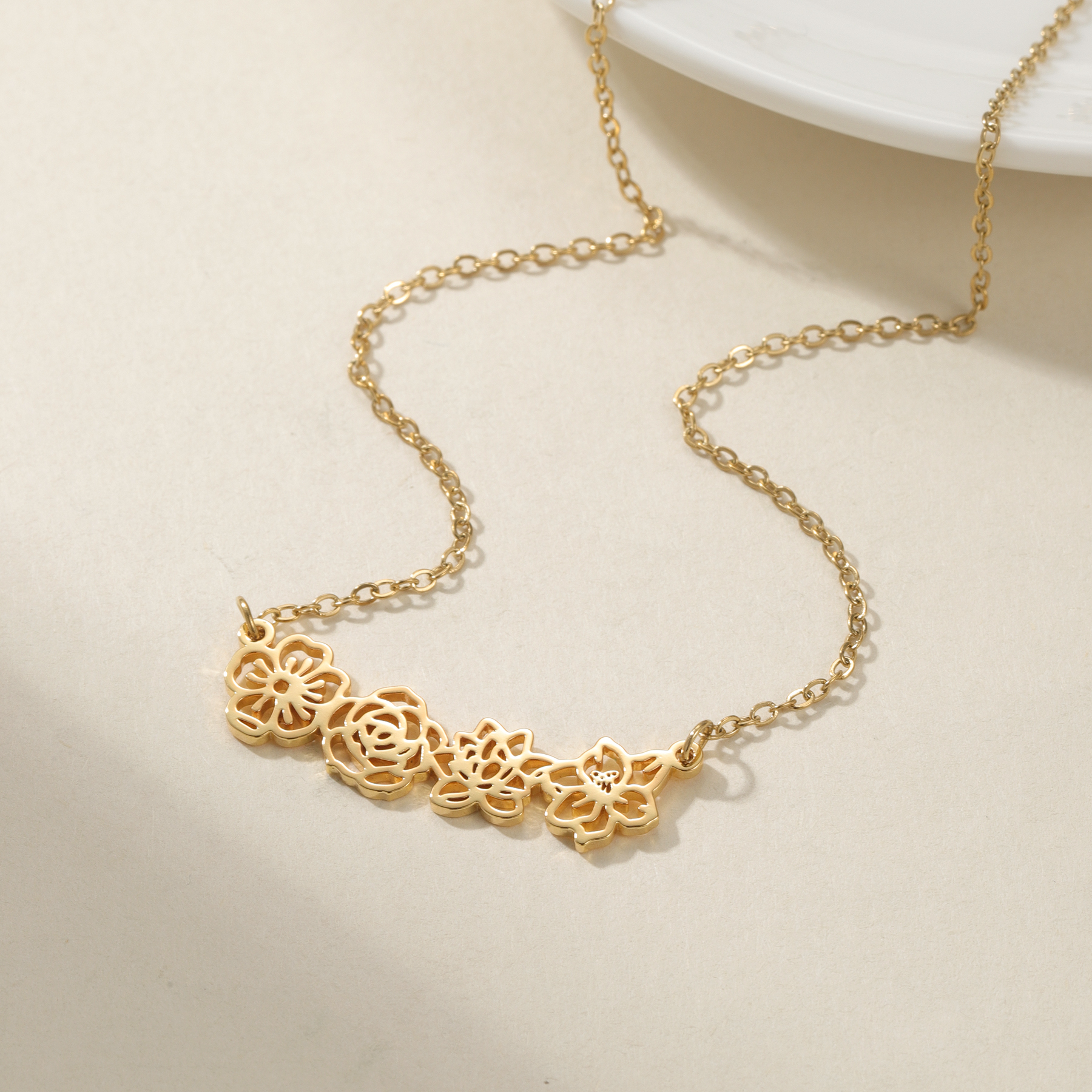 Birth Flower Necklace - Персонализированное ожерелье с цветком по месяцу