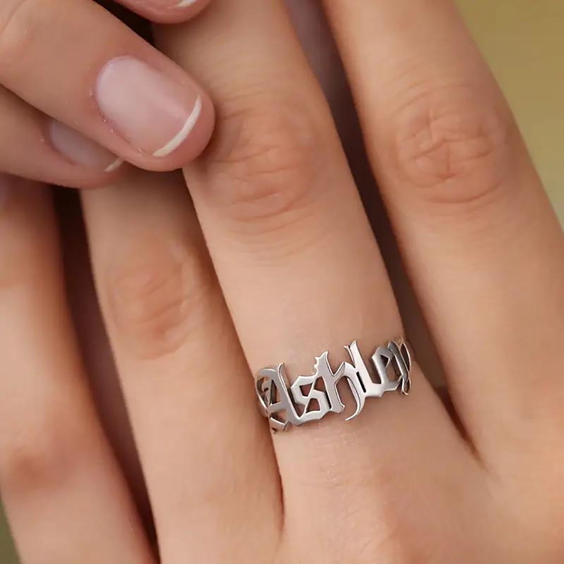Initial Ring Custom - Золотое кольцо на заказ, женские готические