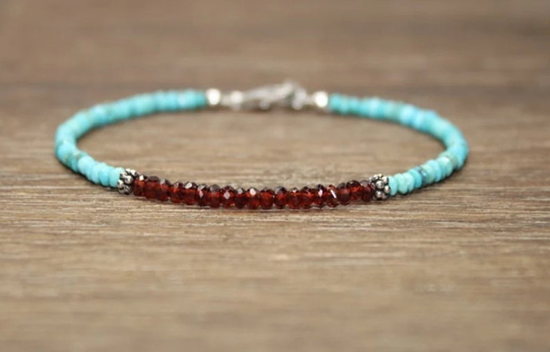 Coordinates Bracelet - Браслет с гранатом и искусственными камнями,