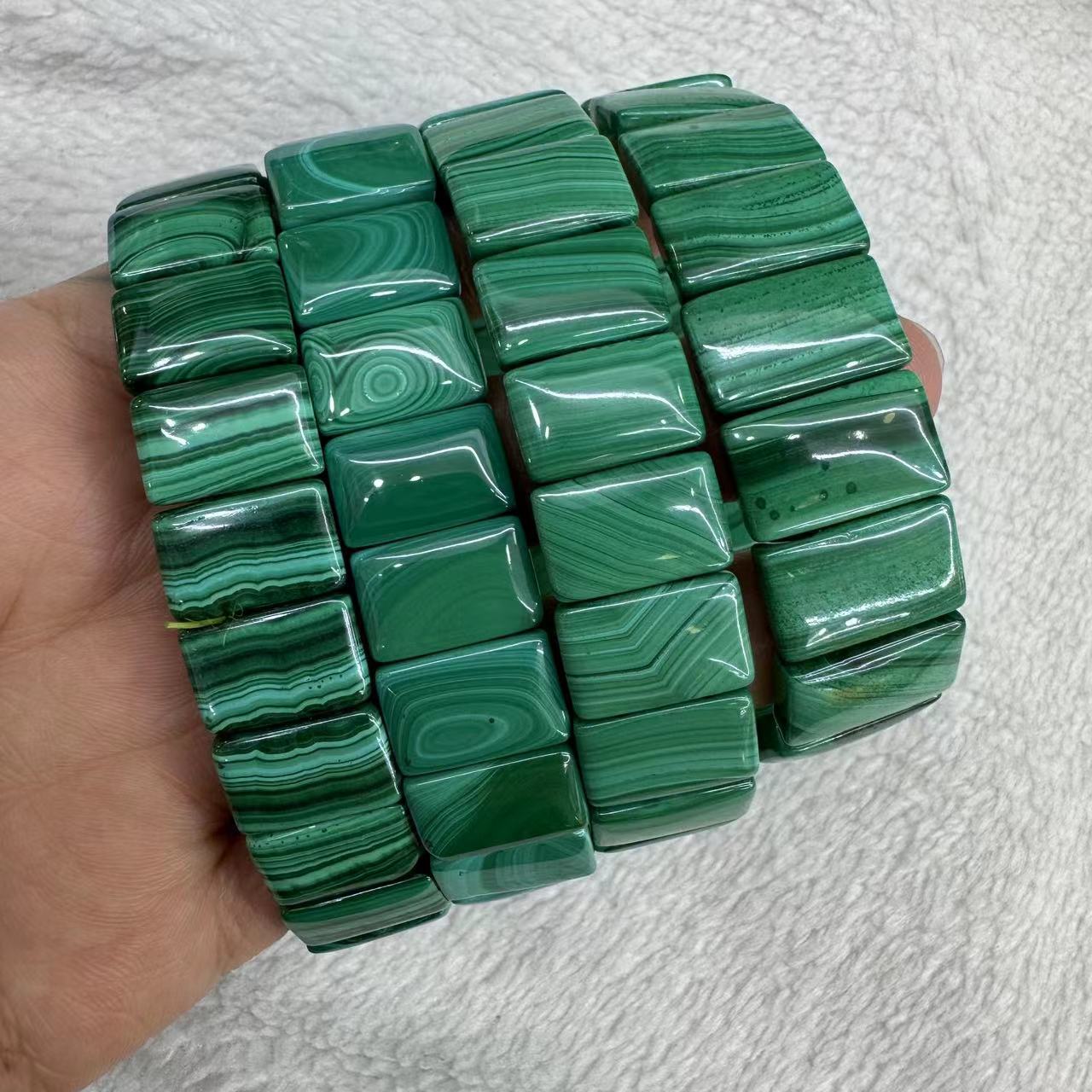 Натуральный Зеленый Малахит хр – обзор и цена Coordinates Bracelet