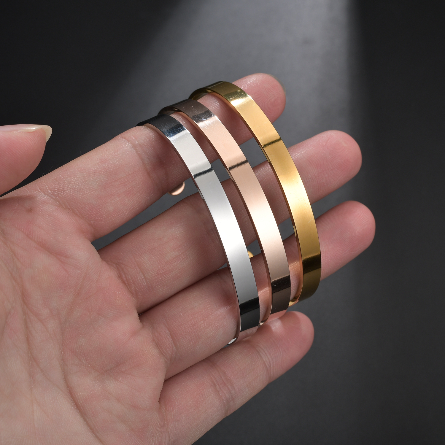Браслеты-манжеты из нержавеюще – обзор и цена Coordinates Bracelet
