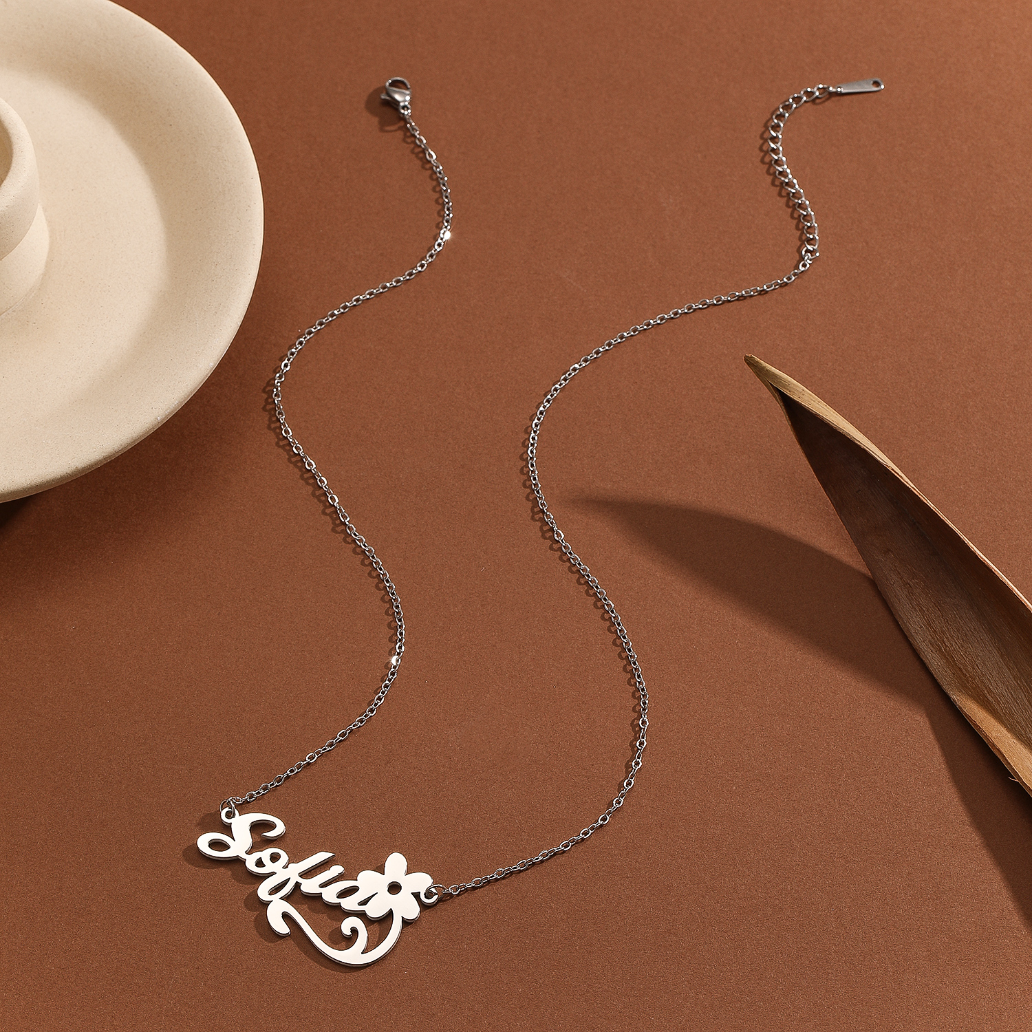 Цепочка с подвеской в виде бук – обзор и цена Name Necklace Custom